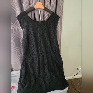 Elegant Black Lace Dress